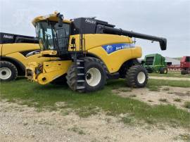 2011 NEW HOLLAND CR9070