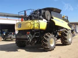 2011 NEW HOLLAND CR9070