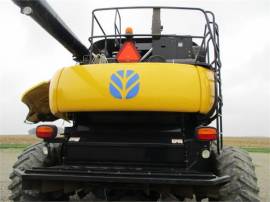 2011 NEW HOLLAND CR9070