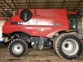 2012 CASE IH 8230