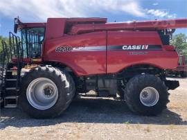 2012 CASE IH 8230