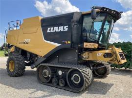 2012 CLAAS LEXION 740TT