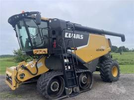 2012 CLAAS LEXION 750TT