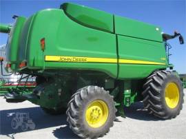 2012 JOHN DEERE S550