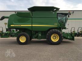 2012 JOHN DEERE S550