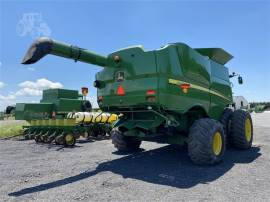 2012 JOHN DEERE S660