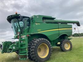 2012 JOHN DEERE S660