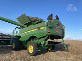 2012 JOHN DEERE S660