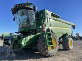 2012 JOHN DEERE S660