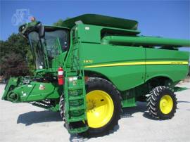 2012 JOHN DEERE S670