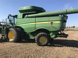 2012 JOHN DEERE S670