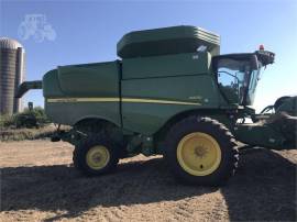 2012 JOHN DEERE S670