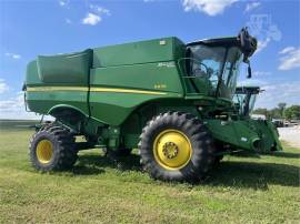 2012 JOHN DEERE S670