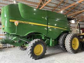 2012 JOHN DEERE S670