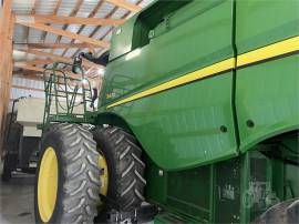 2012 JOHN DEERE S670