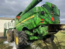 2012 JOHN DEERE S670