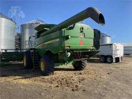 2012 JOHN DEERE S670