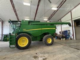 2012 JOHN DEERE S680