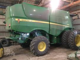 2012 JOHN DEERE S680