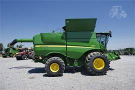 2012 JOHN DEERE S680