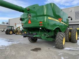 2012 JOHN DEERE S680