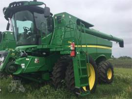 2012 JOHN DEERE S680