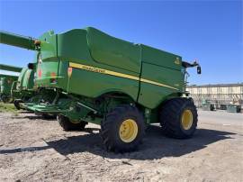 2012 JOHN DEERE S680