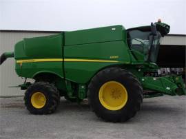 2012 JOHN DEERE S690