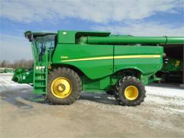 2012 JOHN DEERE S690