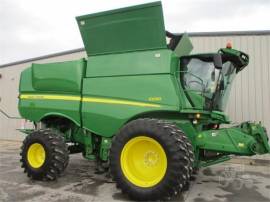 2012 JOHN DEERE S690