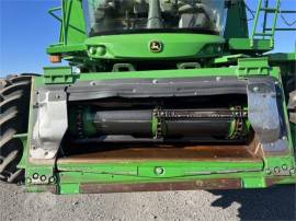 2012 JOHN DEERE S690