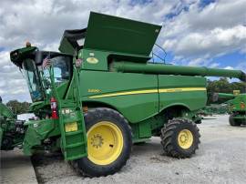 2012 JOHN DEERE S690