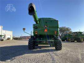 2012 JOHN DEERE S690