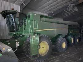 2012 JOHN DEERE S690