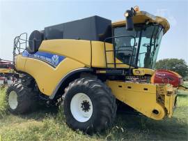 2012 NEW HOLLAND CR6090