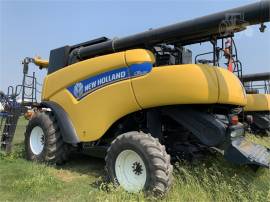 2012 NEW HOLLAND CR6090