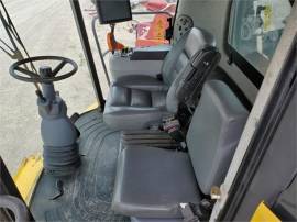 2012 NEW HOLLAND CR8090