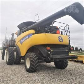 2012 NEW HOLLAND CR8090