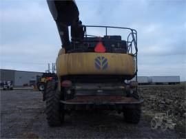 2012 NEW HOLLAND CR8090