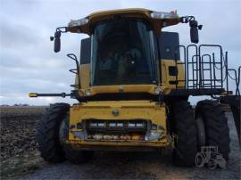 2012 NEW HOLLAND CR8090