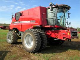 2013 CASE IH 8230