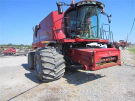 2013 CASE IH 8230