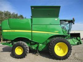 2013 JOHN DEERE S660