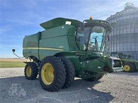 2013 JOHN DEERE S660