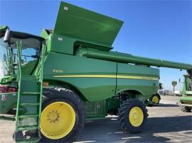 2013 JOHN DEERE S670