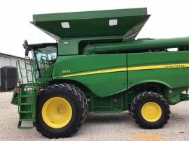 2013 JOHN DEERE S670