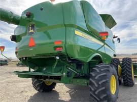 2013 JOHN DEERE S670