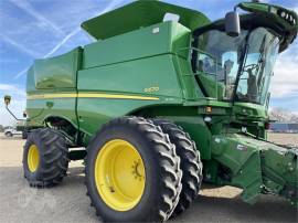 2013 JOHN DEERE S670