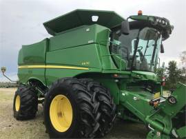 2013 JOHN DEERE S670