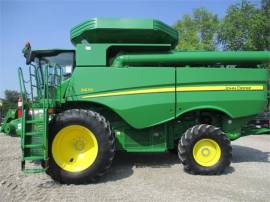 2013 JOHN DEERE S670